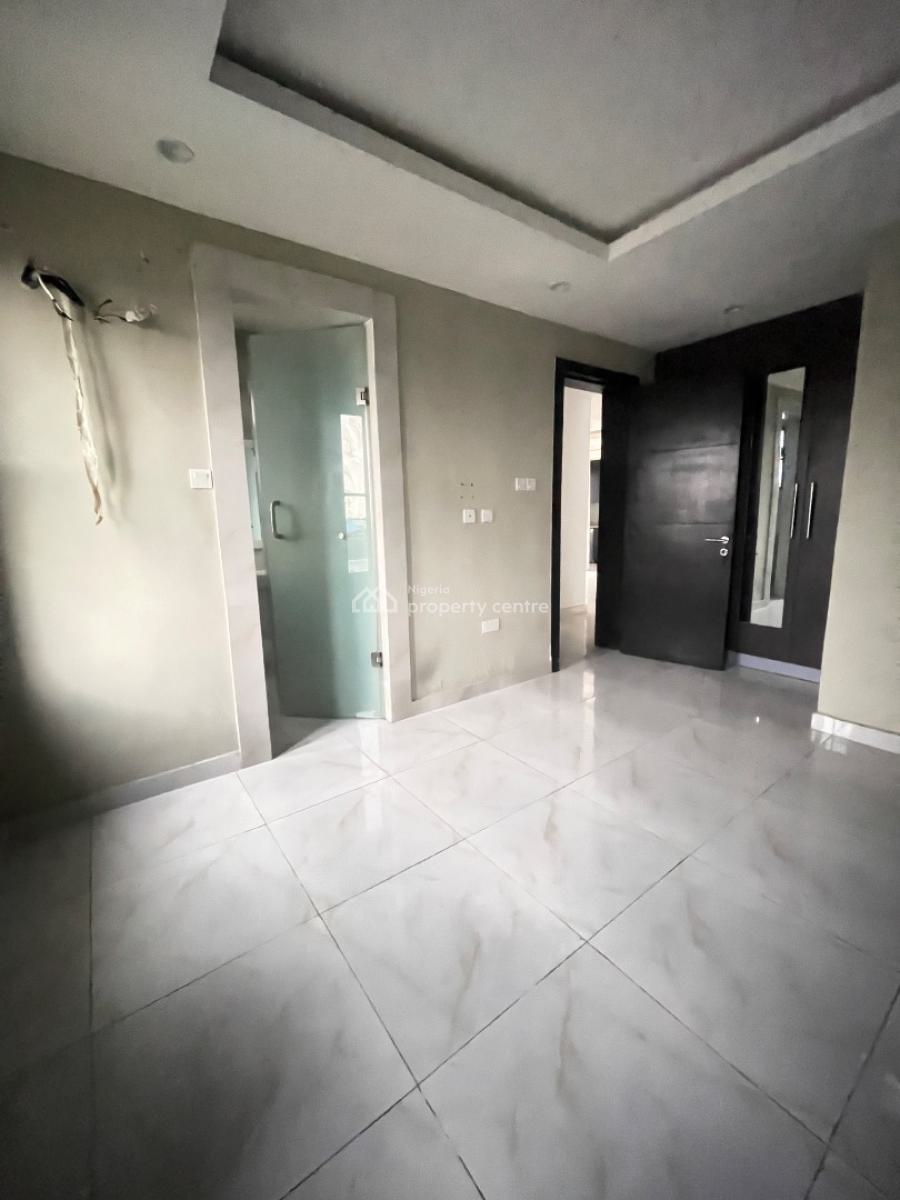 Luxury Brand New 2 Bedroom Apartment Comes with Washing Machine,gas, Located Inside Good Place,comes with Washing Machine,gas Etc, Ajah, Lagos, Flat / Apartment for Rent