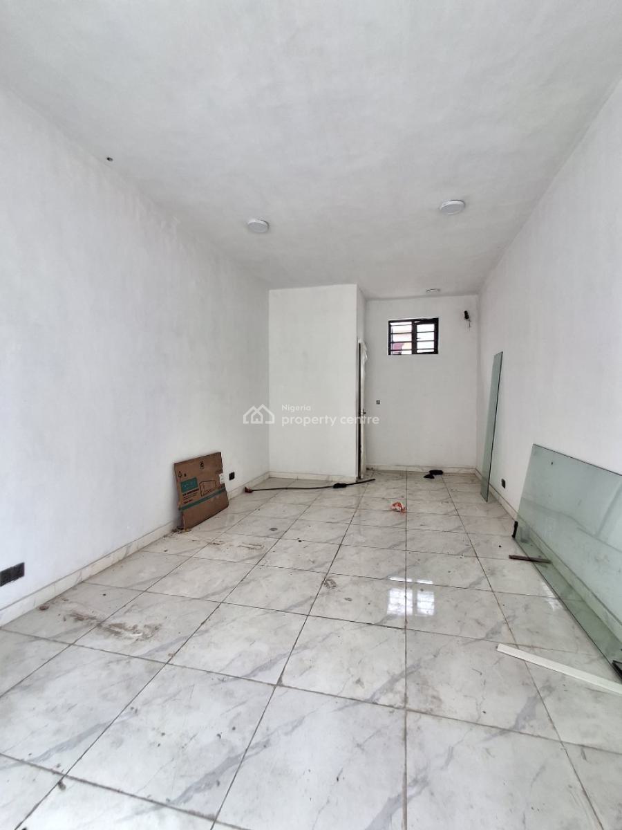 Shop in Ikota Ajah, Ikota, Ajah, Lagos, Office Space for Sale