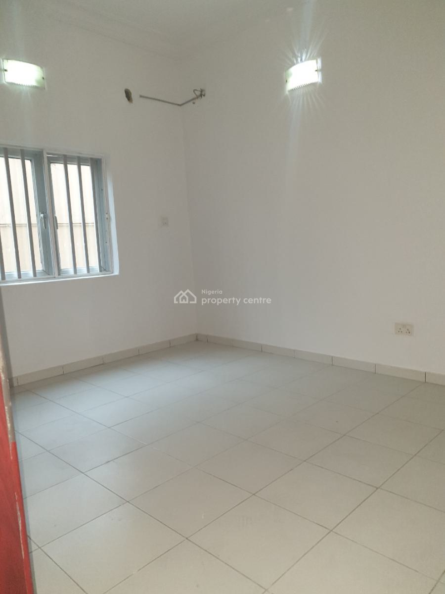 Spacious Miniflat, Ikate Chisco, Lekki, Lagos, Mini Flat (room and Parlour) for Rent