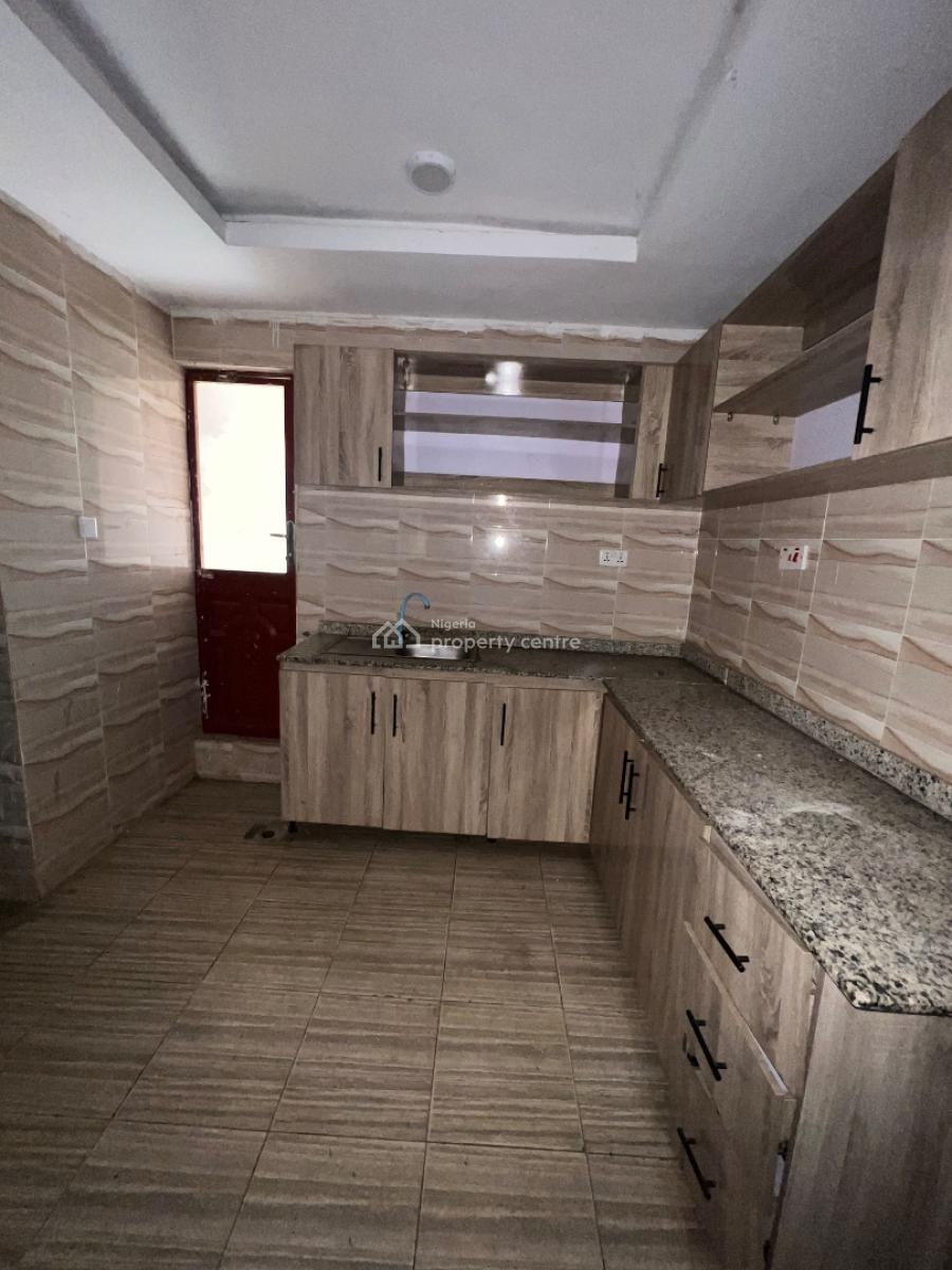 Standard 3 Bedroom Apartment with Visitors Toilet, Inside an Estate Along Apo Primary/wumba District, Apo, Abuja, Flat / Apartment for Sale