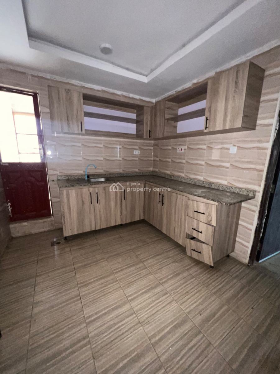 Standard 3 Bedroom Apartment with Visitors Toilet, Inside an Estate Along Apo Primary/wumba District, Apo, Abuja, Flat / Apartment for Sale