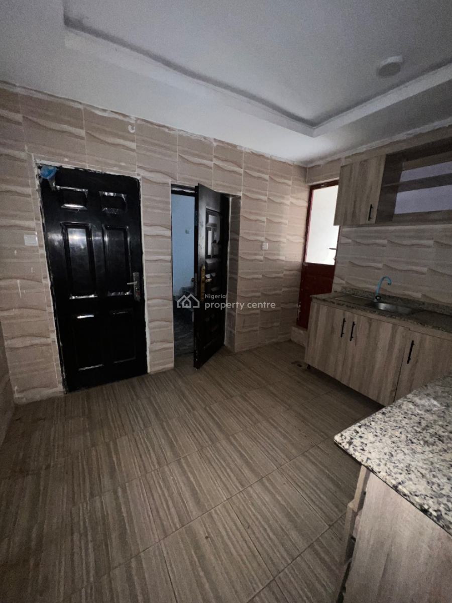 Standard 3 Bedroom Apartment with Visitors Toilet, Inside an Estate Along Apo Primary/wumba District, Apo, Abuja, Flat / Apartment for Sale