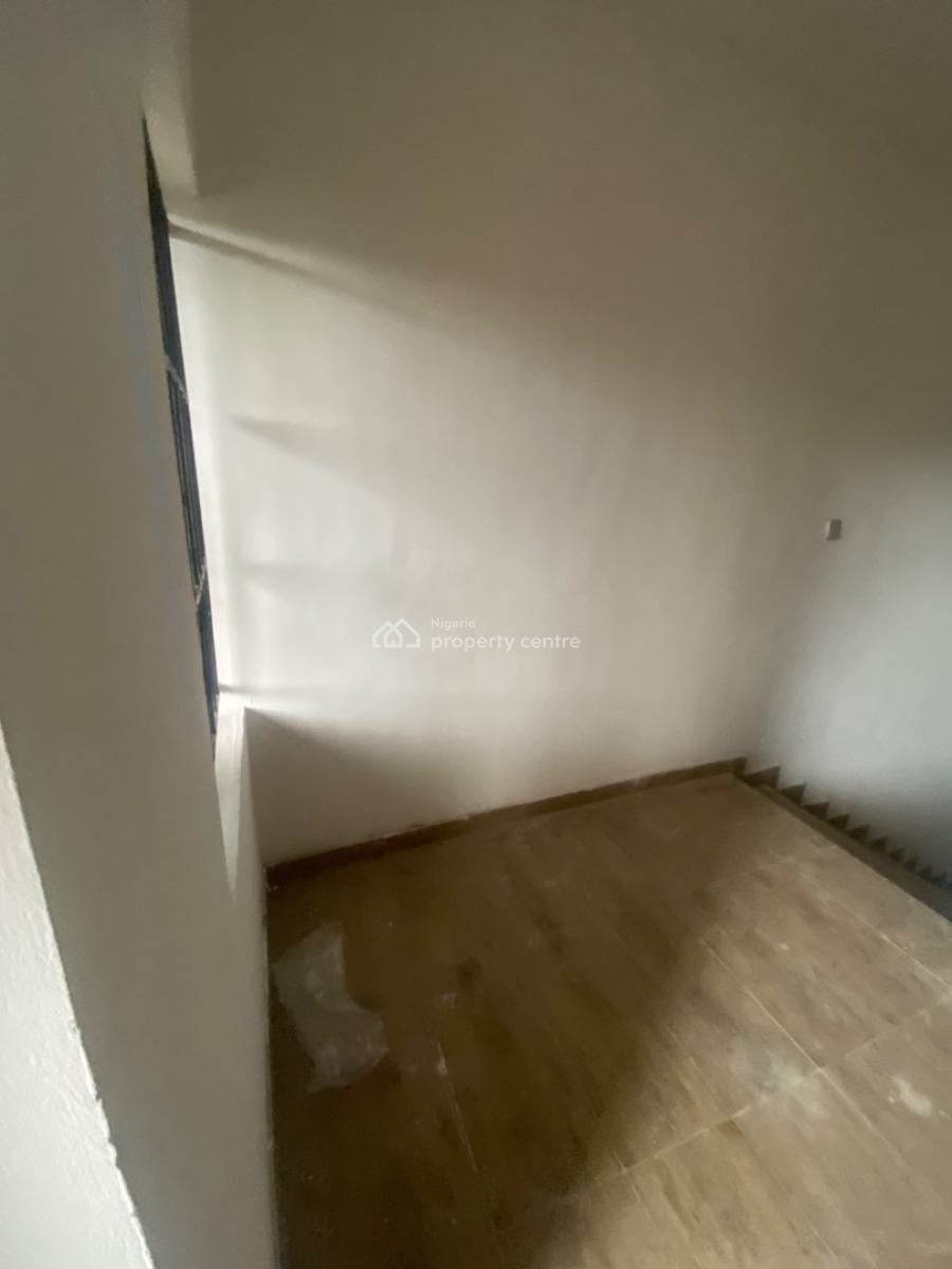 3 Bedroom Duplex, After Lbs Olokonla an Acess Control Estate, Ajah, Lagos, Terraced Duplex for Rent