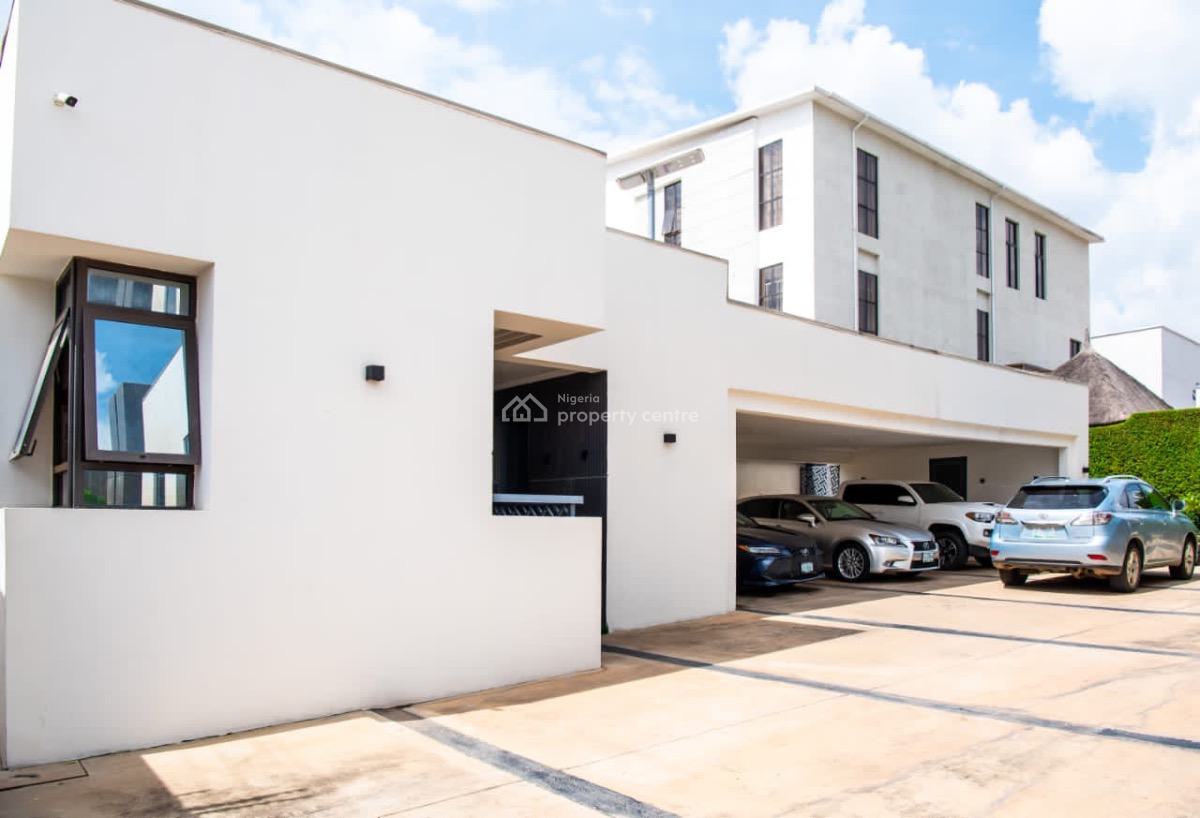Beautiful Mansion, Guzape District, Abuja, Detached Duplex for Sale