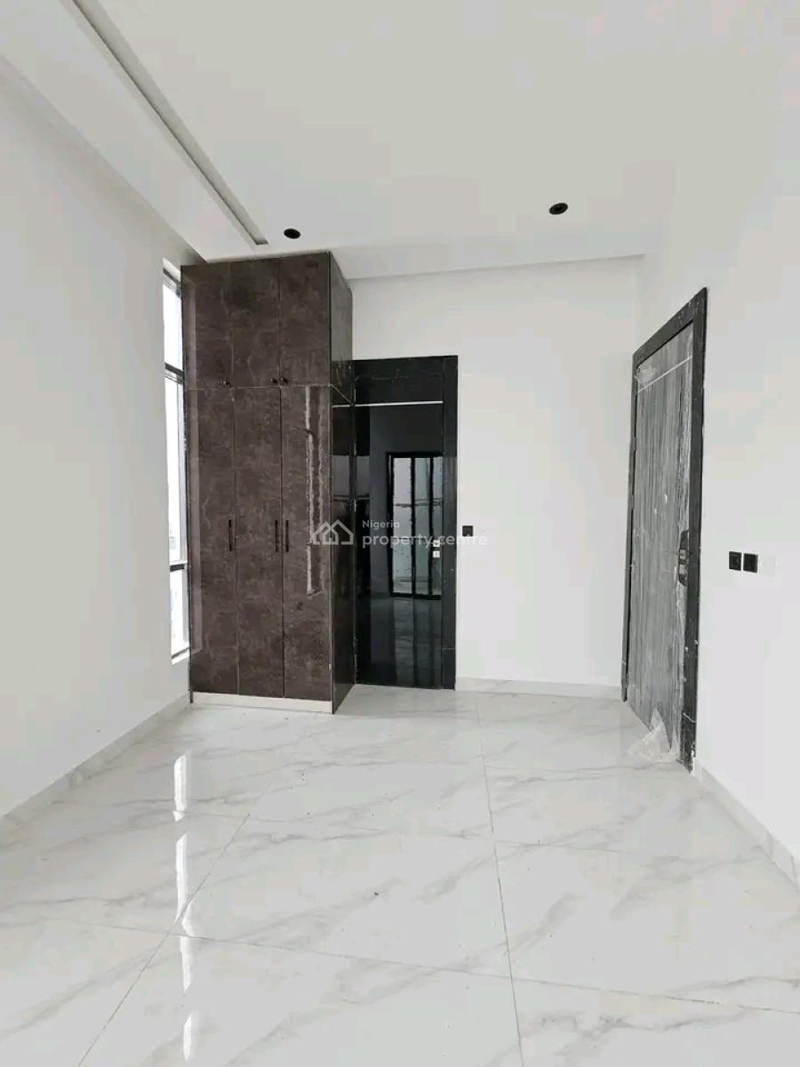 Contemporary 5 Bedroom Fully Detached Duplex with Bq and Swimming Pool, 2nd Toll Gate Lekki Lagos, Lekki, Lagos, Detached Duplex for Sale