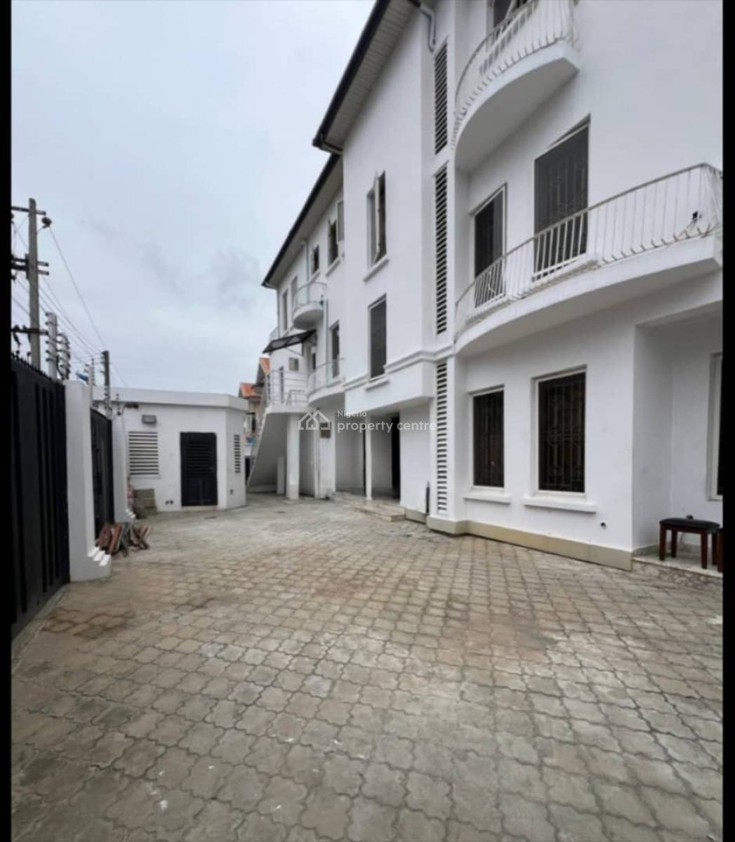 Luxury 3 Bedroom Apartment, Lekki Phase 1, Lekki, Lagos, Flat / Apartment for Rent