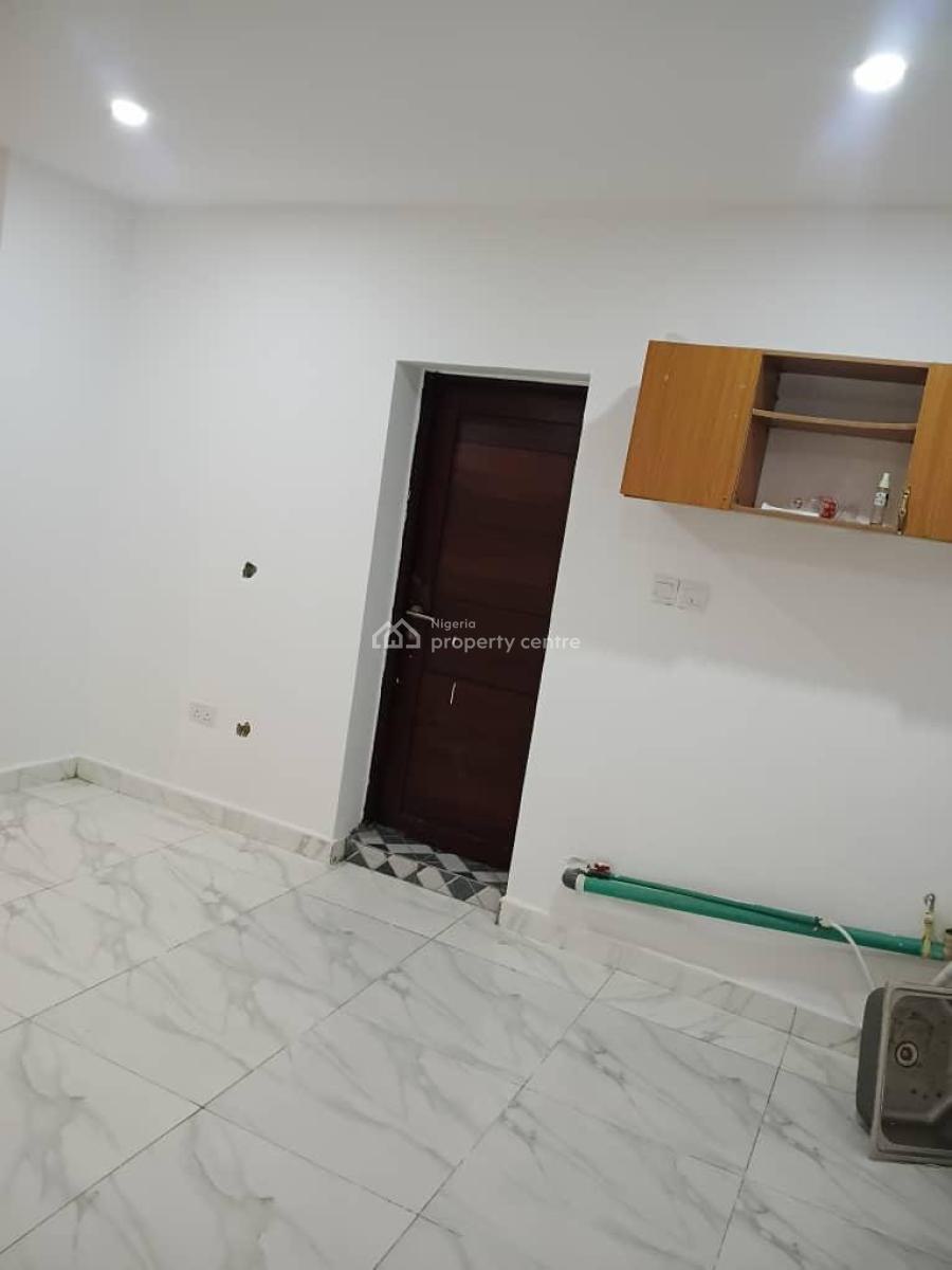 Standard Master Bedroom Shared Apt, Osapa Lekki Lagos, Osapa, Lekki, Lagos, Self Contain (single Rooms) for Rent