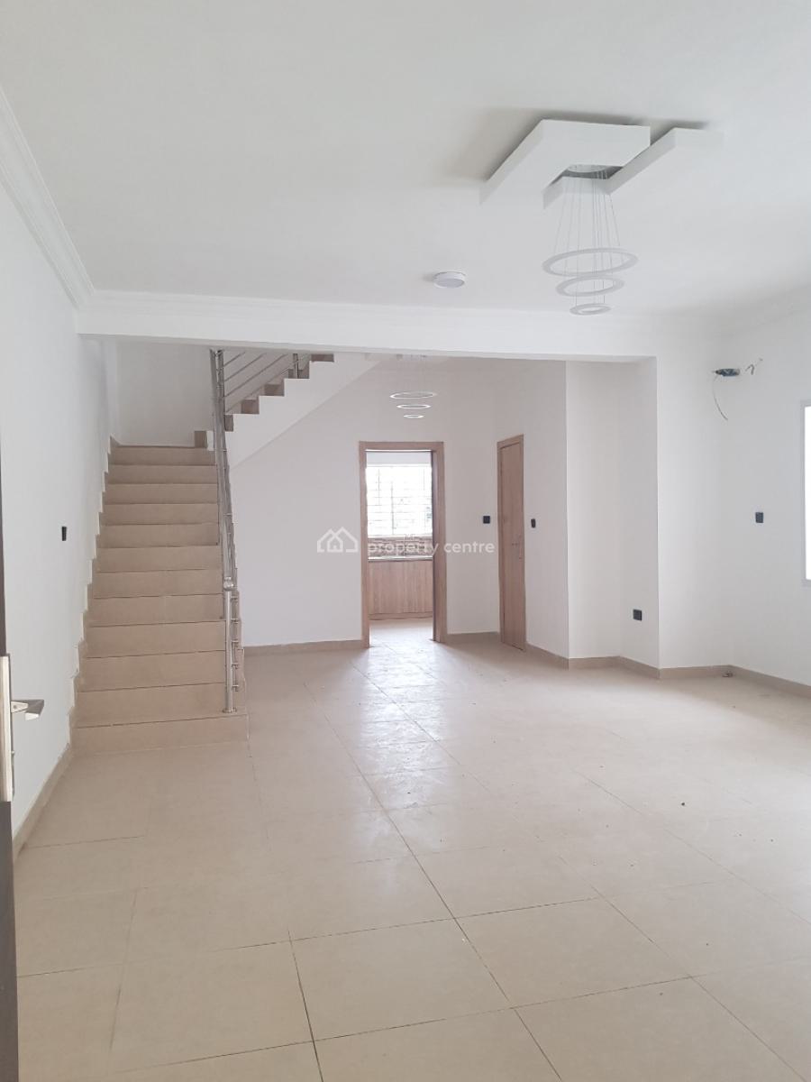 2 and 3 Bedroom Maisonettes, Mobil Road, Ilaje, Ajah, Lagos, Flat / Apartment for Rent