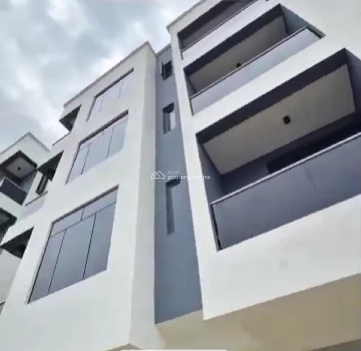 Spacious 1 Bedroom Apartment, Ologolo, Lekki, Lagos, Flat / Apartment for Sale