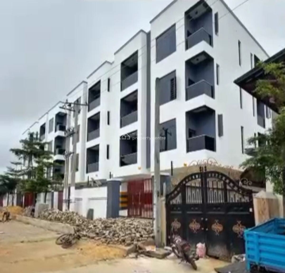 Spacious 1 Bedroom Apartment, Ologolo, Lekki, Lagos, Flat / Apartment for Sale