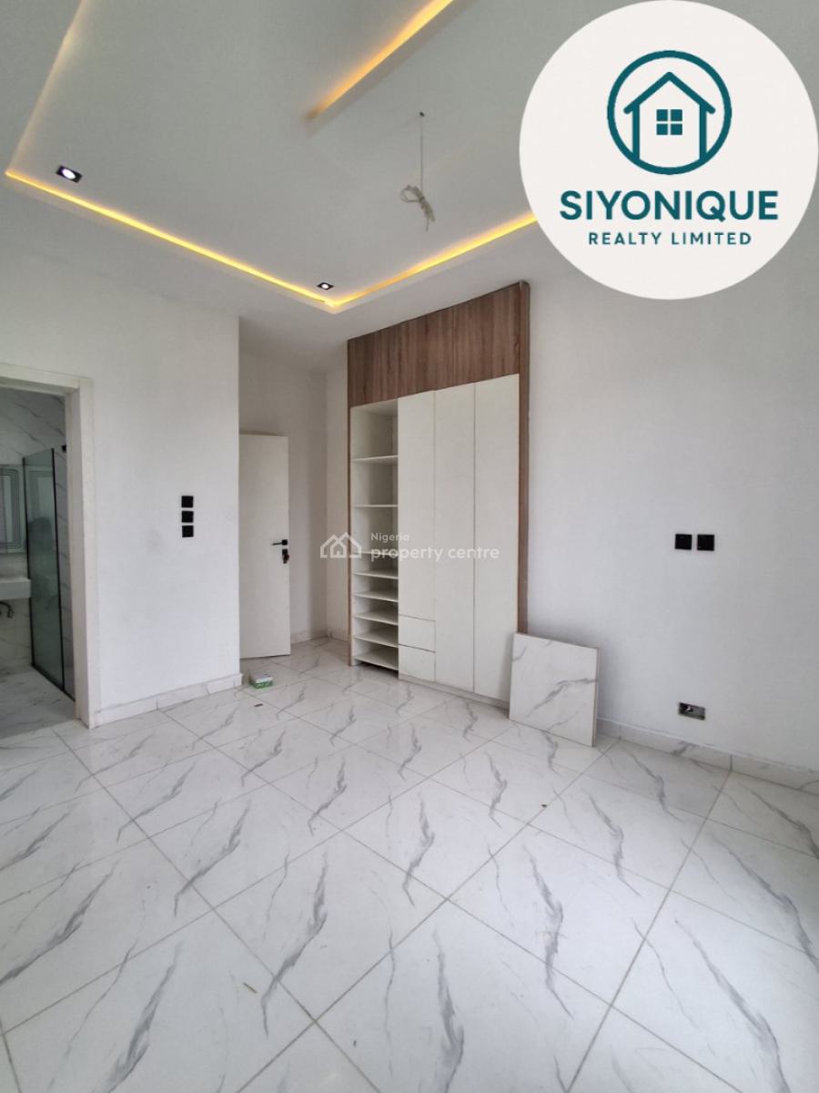 Unique 5 Bedroom Detached Duplex with Bq  and a Pool, Ilaje Ajah, Ajah, Lagos, Detached Duplex for Sale
