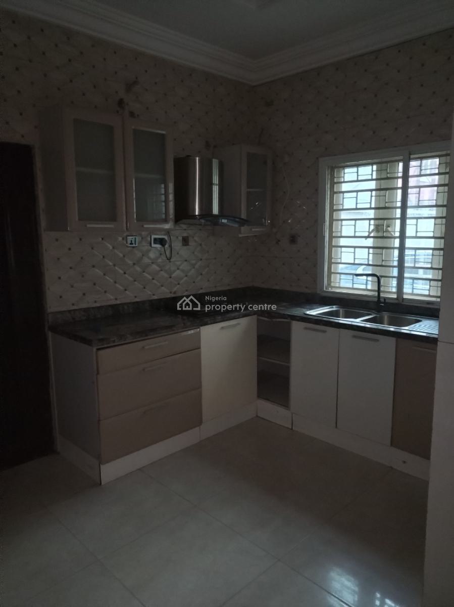 Serviced 4bedroom Terrace with Bq Pool, Serviced Estate, Agungi, Lekki, Lagos, Terraced Duplex for Rent