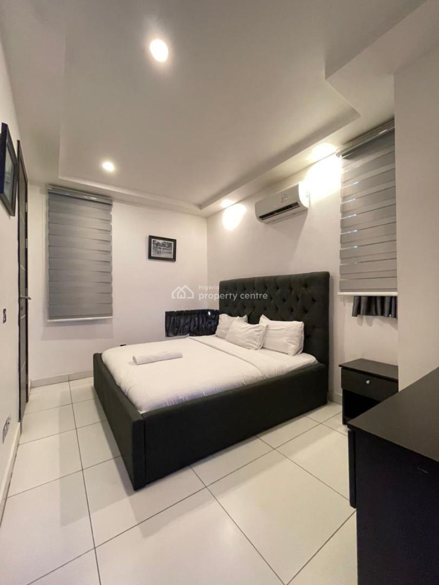Furnished 2 Bedroom Flat for Super Distress, Ikate Lekki, Ikate, Lekki, Lagos, Block of Flats for Sale