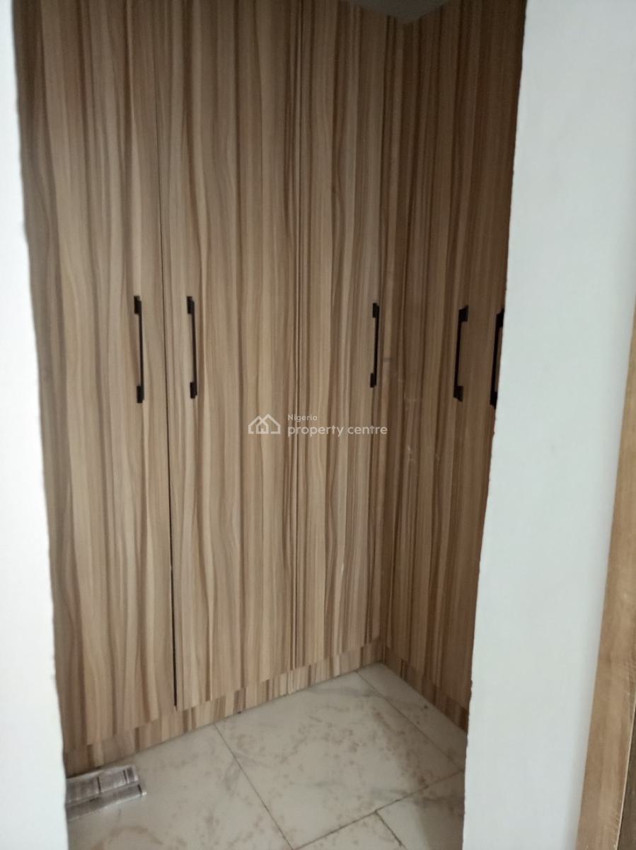 Brand New 3bedroom Ground Floor 3 Toilets, Ikate, Lekki, Lagos, Flat / Apartment for Rent