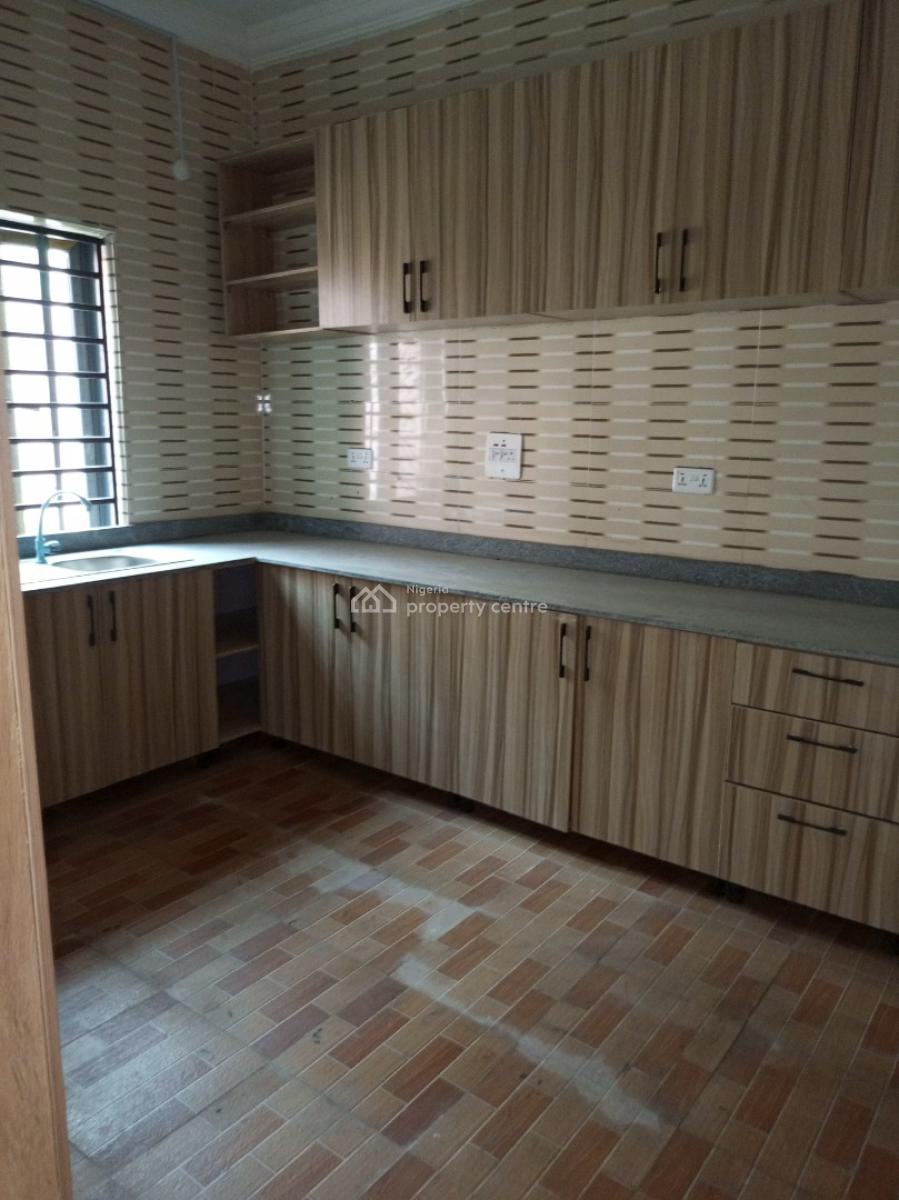 New 3bedroom Ensuite on First Floor, Ikate, Lekki, Lagos, Flat / Apartment for Rent