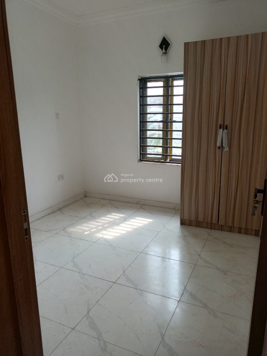 New 3bedroom Ensuite on First Floor, Ikate, Lekki, Lagos, Flat / Apartment for Rent
