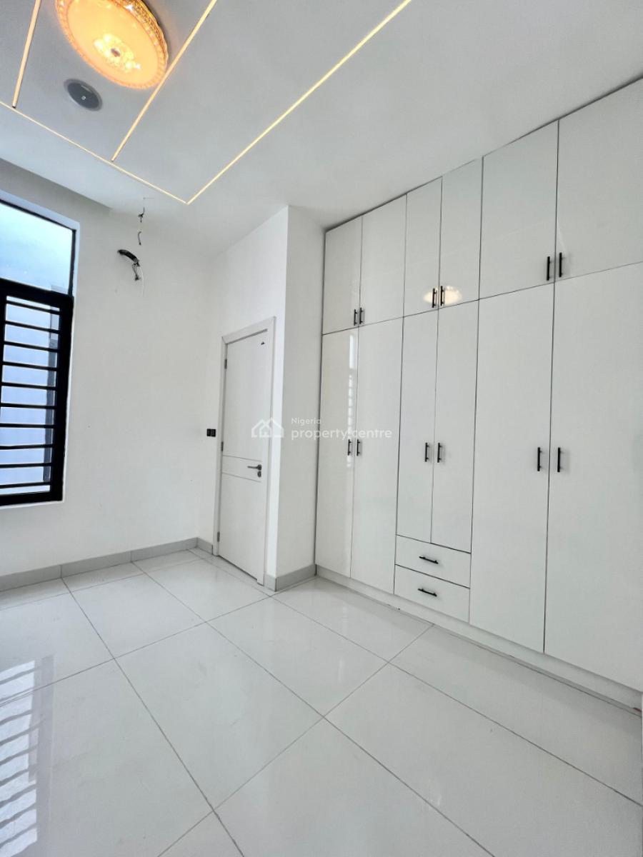 Aesthetically Pleasing 5 Bedroom Detached Duplex with Swimming Pool, Upscale 5 Bedroom Family Home Within an Estate, Chevron, Lekki, Lagos, Detached Duplex for Sale