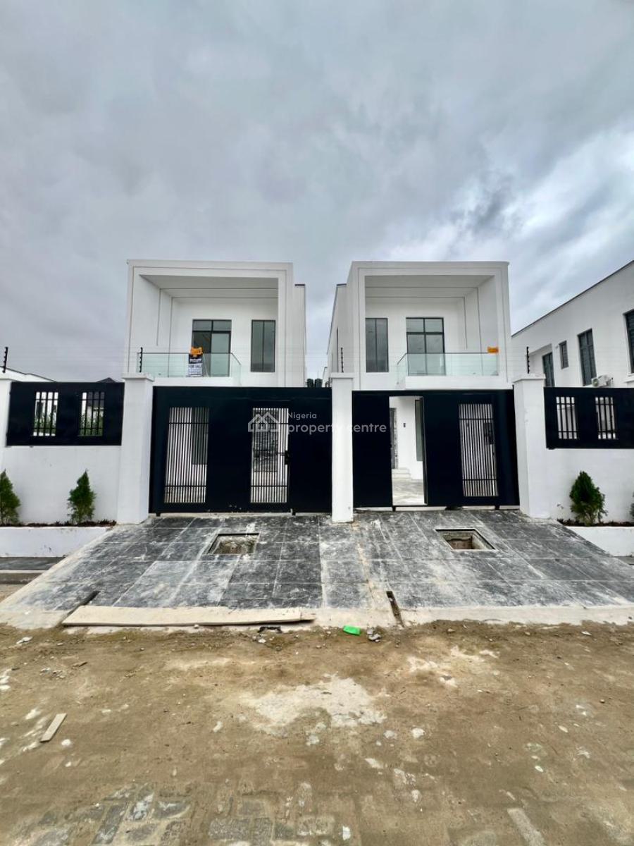 Luxury Spaciously 5 Bedroom Fully Detached Duplex with Swimming Pool, Highly Sought After 5 Bedroom Luxury Home Within a Prestigious Estate, Vgc, Lekki, Lagos, Detached Duplex for Sale