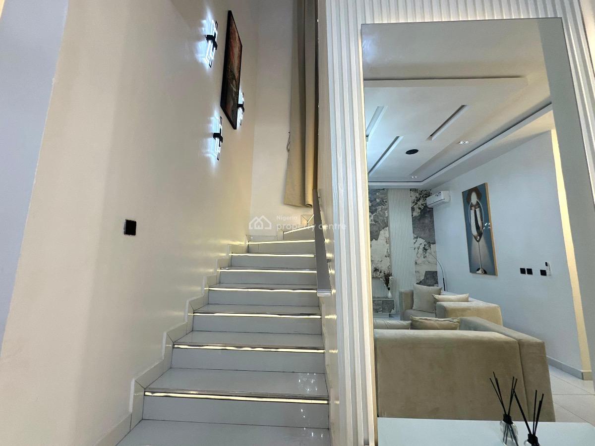 Luxury 4 Bedroom Self Compound Duplex with Smart Lock,ps5 and Bathtub, Palm City, Ajah, Lagos, Flat / Apartment Short Let