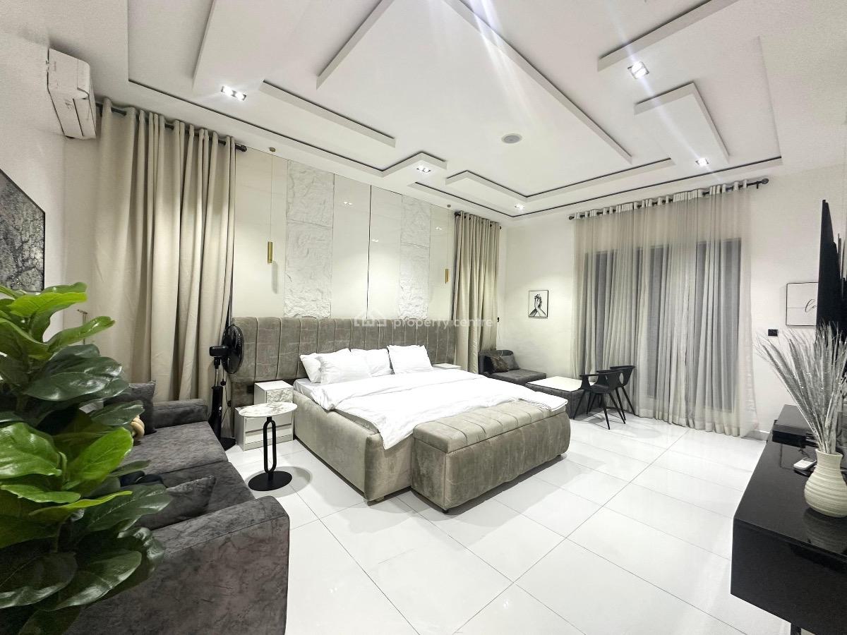 Luxury 4 Bedroom Self Compound Duplex with Smart Lock,ps5 and Bathtub, Palm City, Ajah, Lagos, Flat / Apartment Short Let