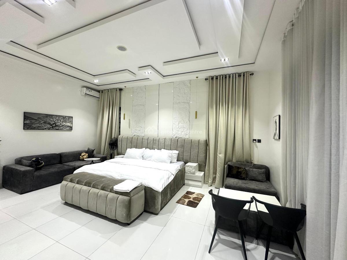 Luxury 4 Bedroom Self Compound Duplex with Smart Lock,ps5 and Bathtub, Palm City, Ajah, Lagos, Flat / Apartment Short Let