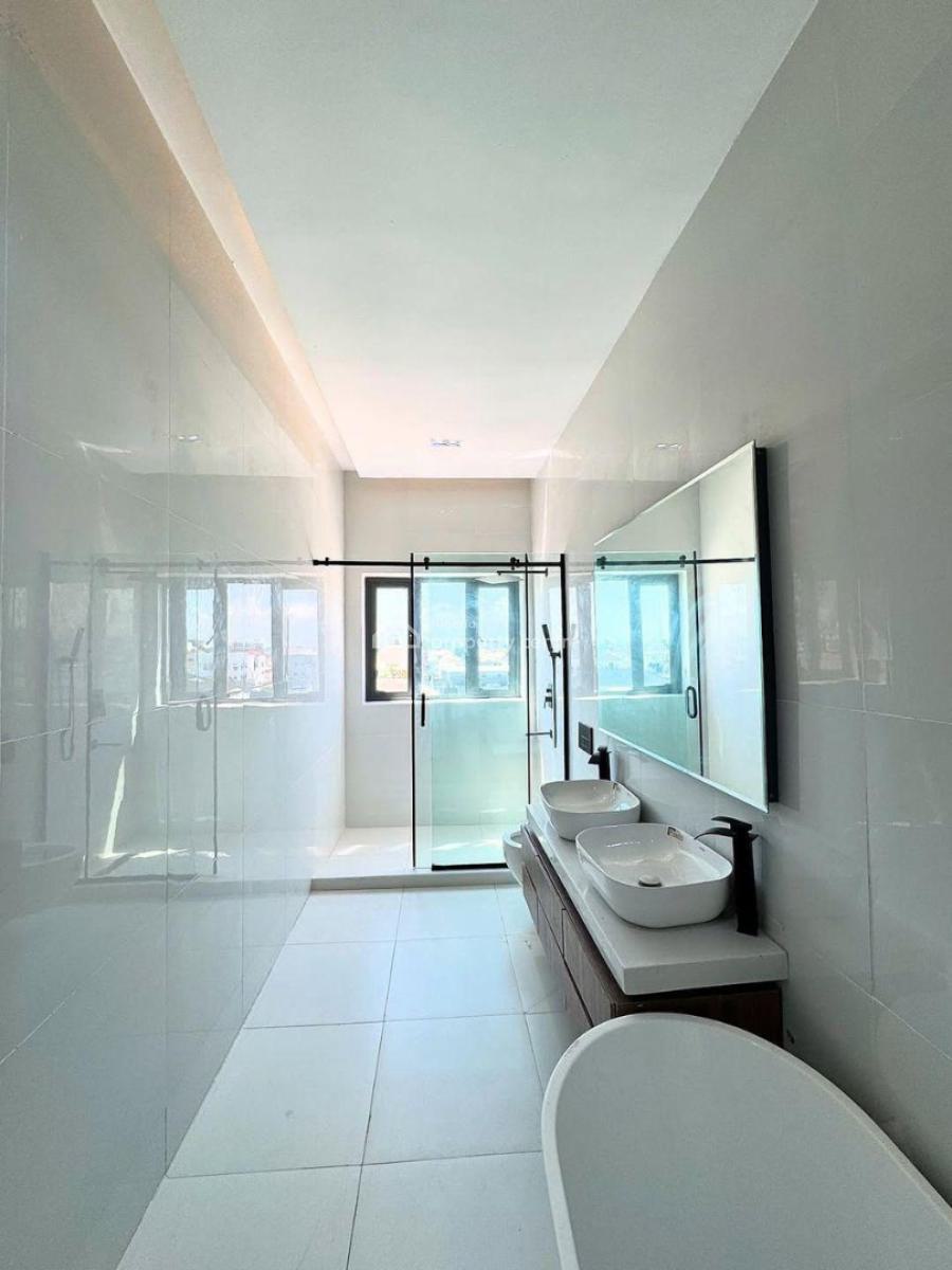 Luxury 4 Bedroom Apartment Giveaway Offer, Lekki Phase 1, Lekki, Lagos, Flat / Apartment for Rent