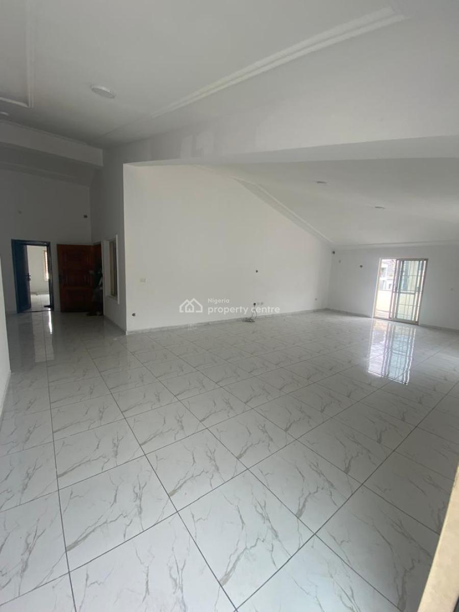 Newly Revamped Self Serviced 5 Bedroom Flat for Office Use in Lekki 1, Off Oladimeji Alao Street Lekki Phase 1, Lekki Phase 1, Lekki, Lagos, Flat / Apartment for Rent