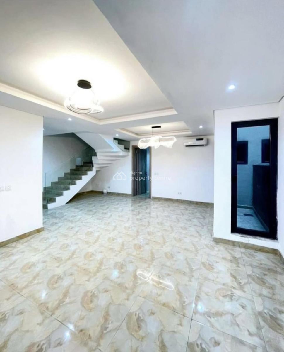 4, Lekki Phase 1, Lekki, Lagos, Terraced Duplex for Rent