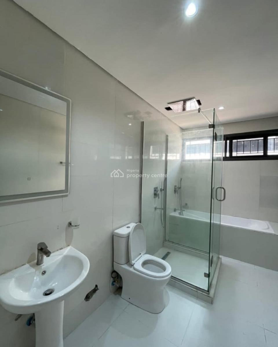4, Lekki Phase 1, Lekki, Lagos, Terraced Duplex for Rent
