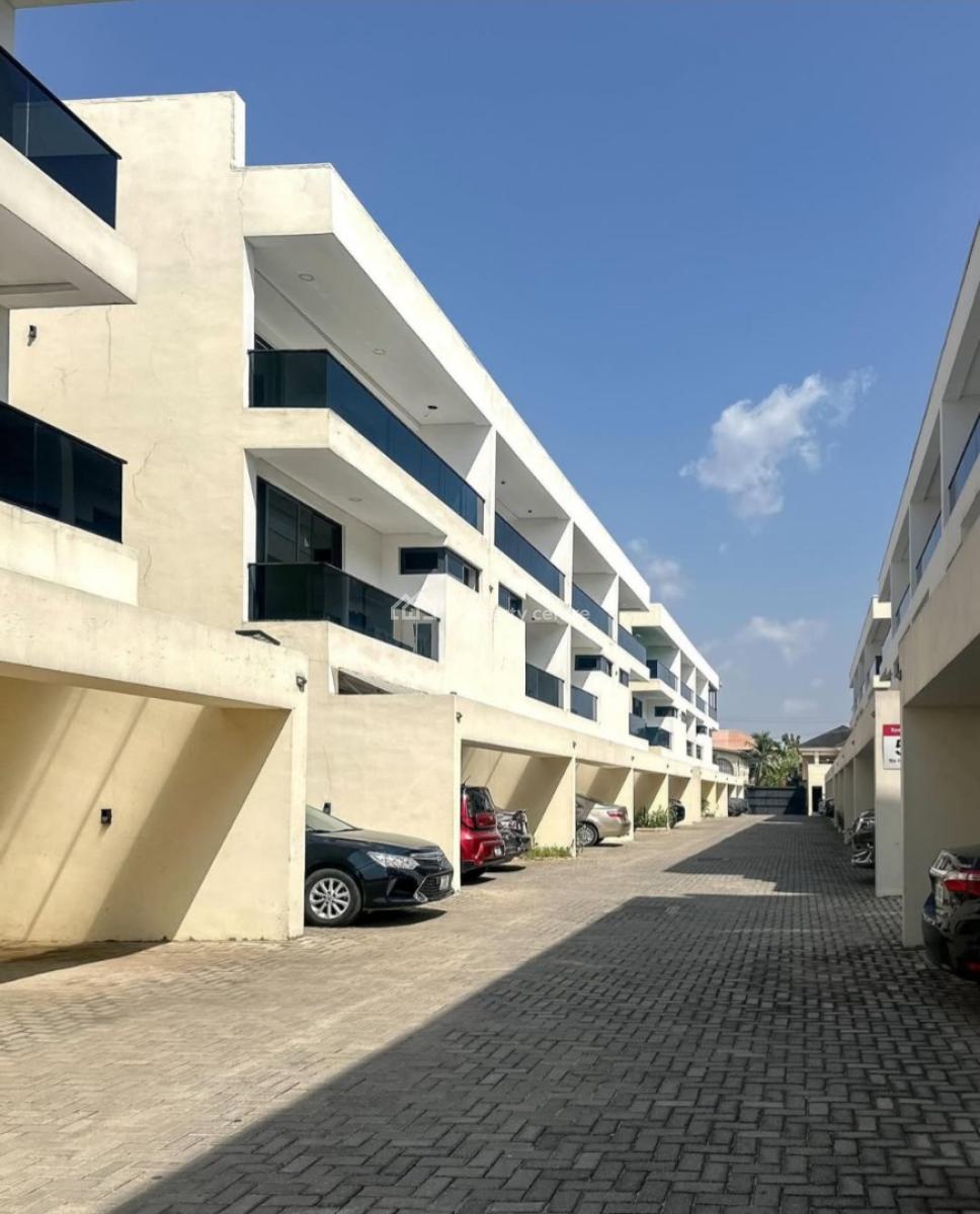 4, Lekki Phase 1, Lekki, Lagos, Terraced Duplex for Rent