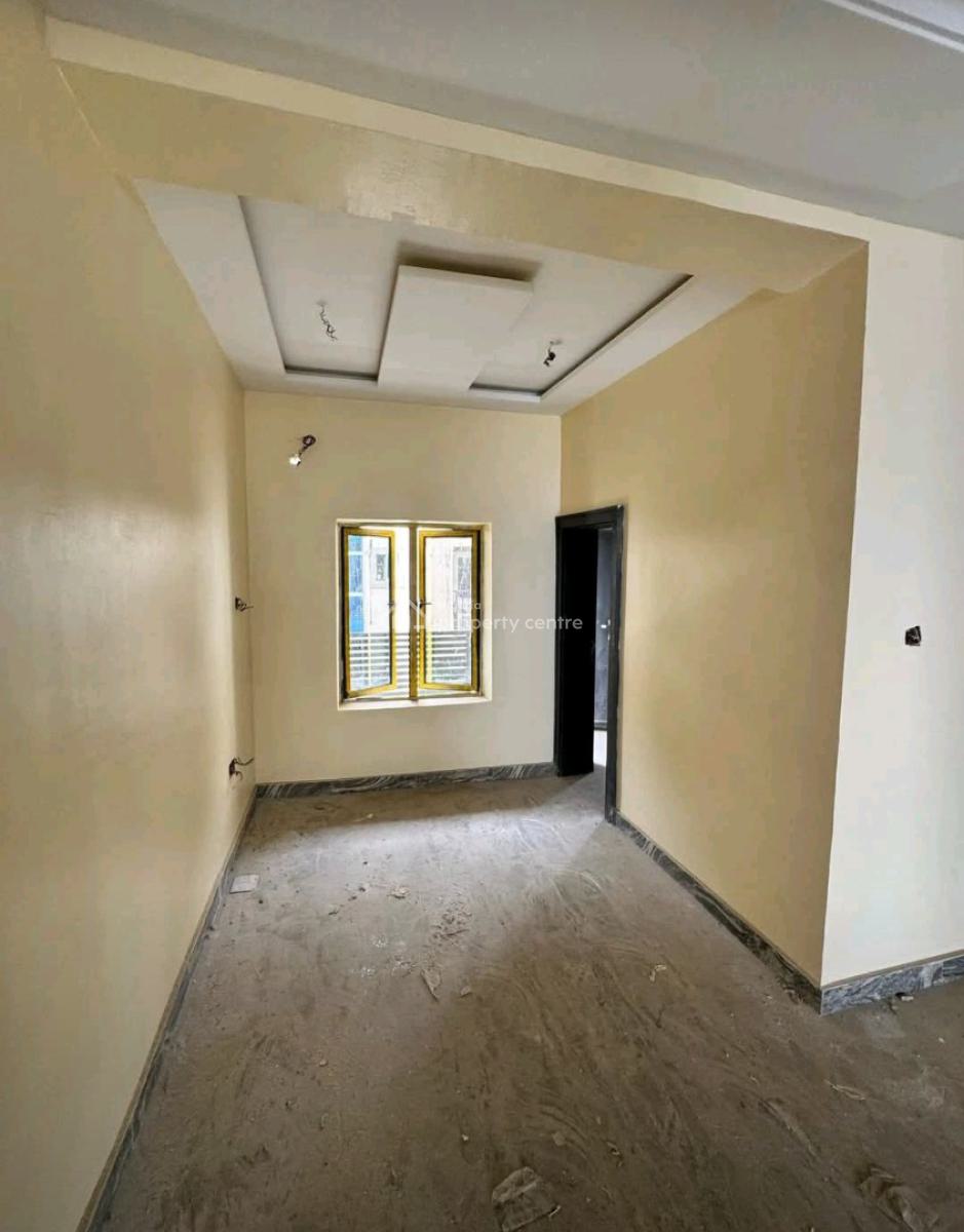 Brand New 2 Bedroom Apartment in a Block of Flats, Fo1 Layout, Kubwa, Abuja, Flat / Apartment for Sale