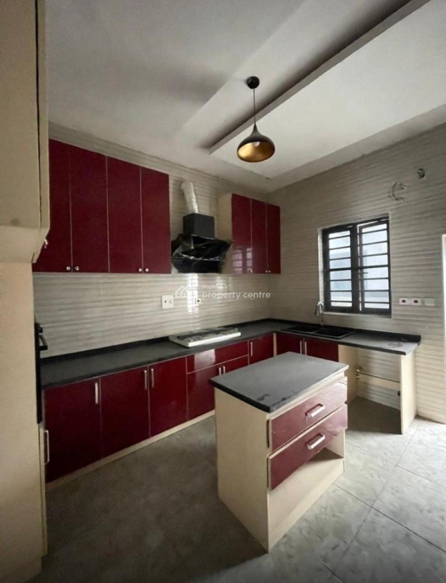 Room in a Shared Apartment, Idado, Lekki, Lagos, Self Contain (single Rooms) for Rent