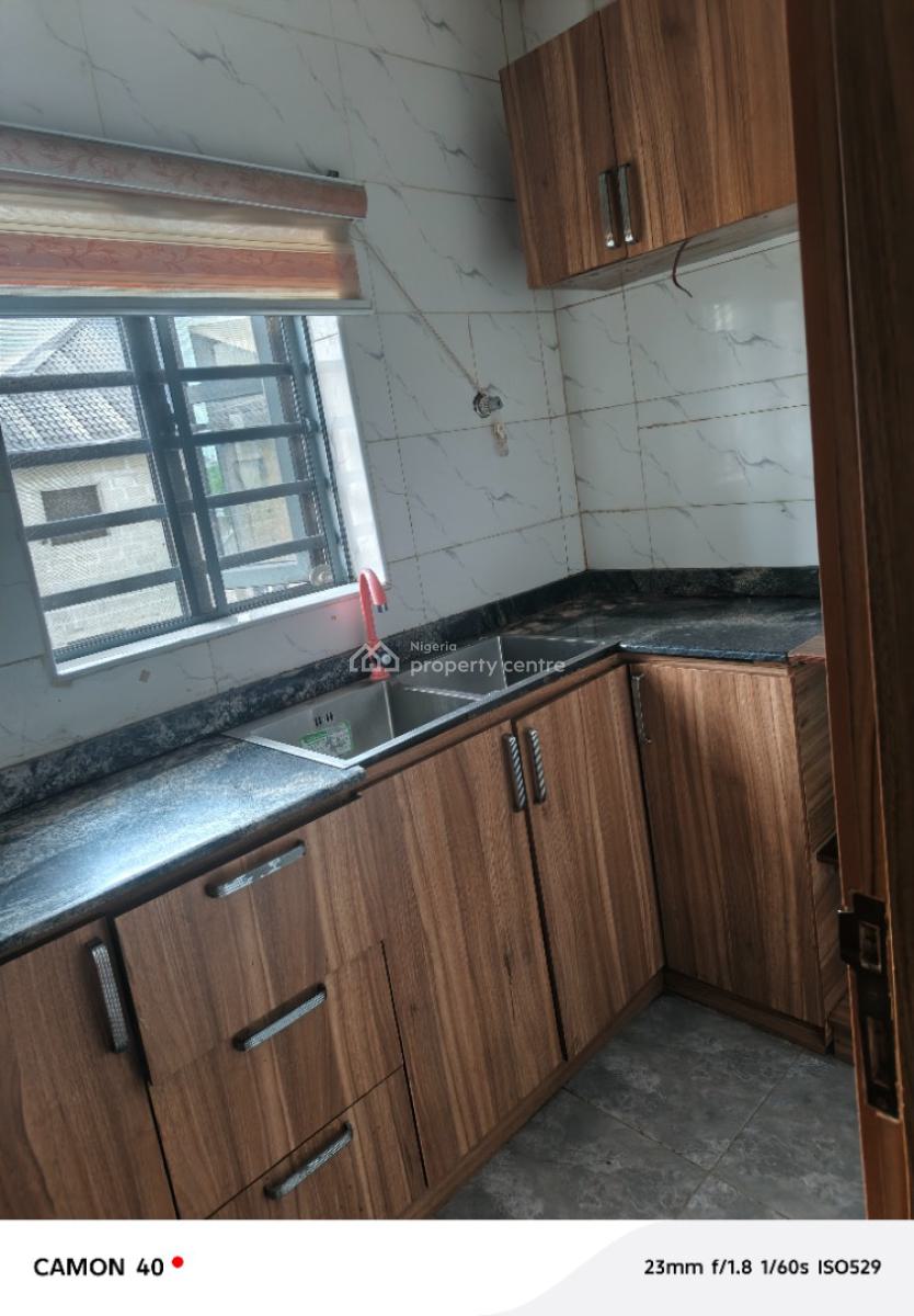Luxury 2 Bedroom Flat Upstairs at Badore Ajah Lagos, Badore Ajah Lagos, Badore, Ajah, Lagos, Flat / Apartment for Rent