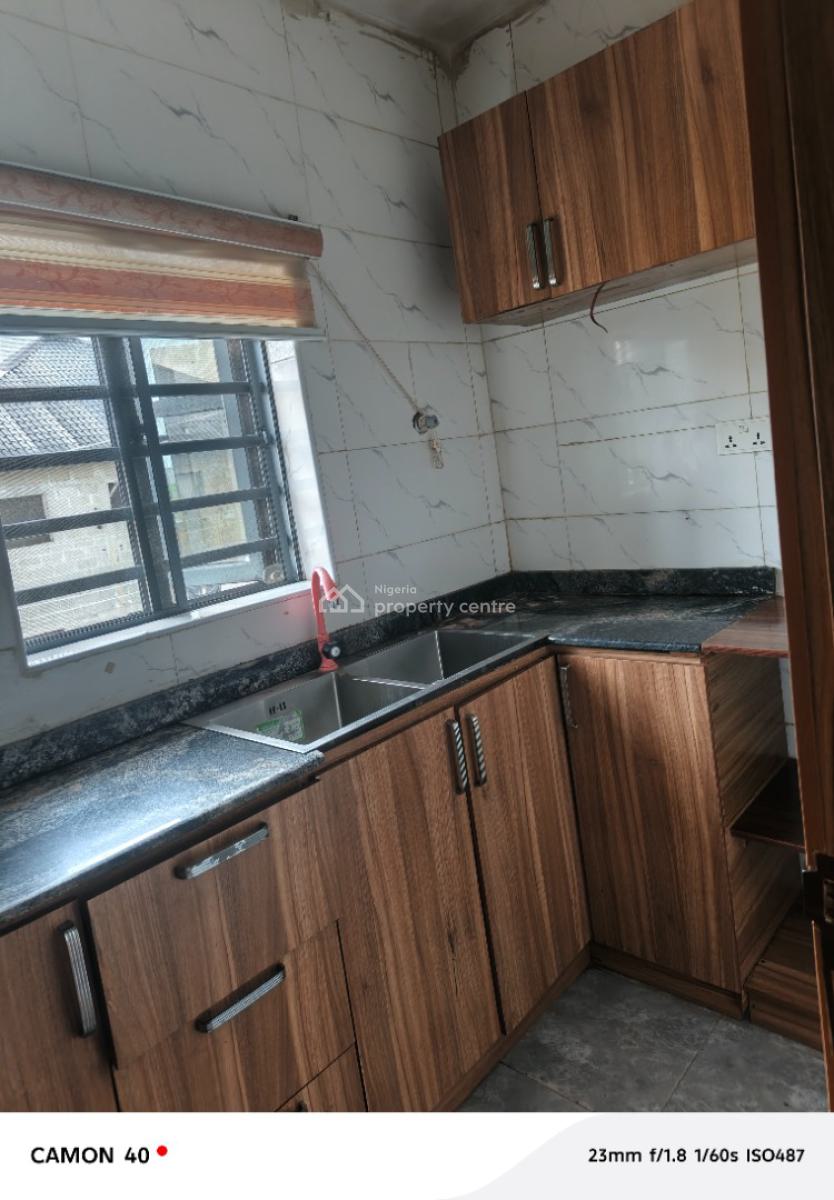 Luxury 2 Bedroom Flat Upstairs at Badore Ajah Lagos, Badore Ajah Lagos, Badore, Ajah, Lagos, Flat / Apartment for Rent