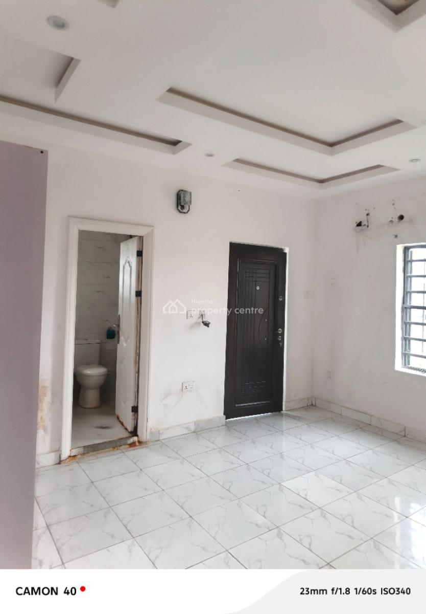 Luxury 2 Bedroom Flat Upstairs at Badore Ajah Lagos, Badore Ajah Lagos, Badore, Ajah, Lagos, Flat / Apartment for Rent