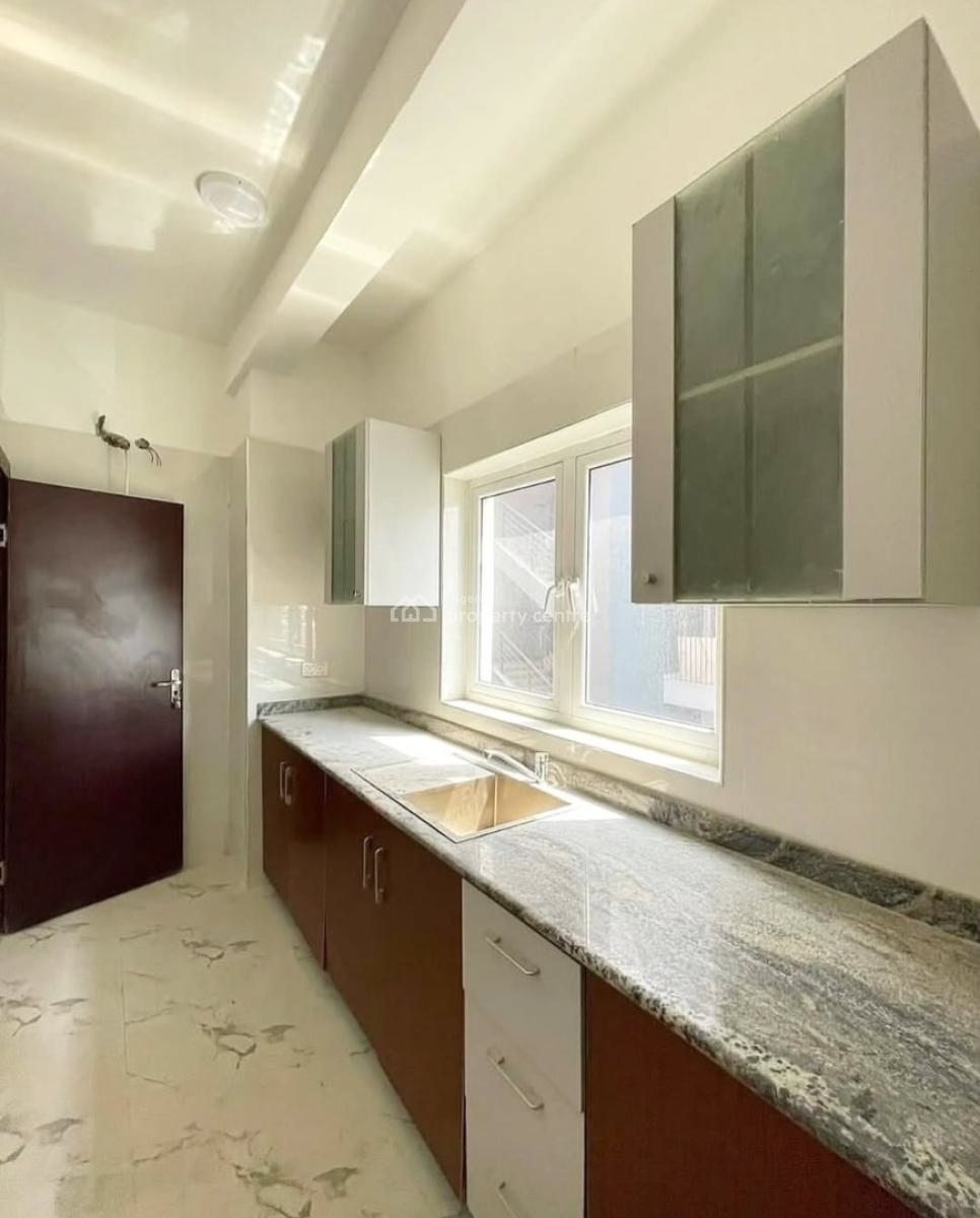 Brand New 3 Bedroom En-suite Flat with Fitted Kitchen Cabinets/pantry, Ikate Elegushi, Lekki, Lagos, Flat / Apartment for Rent