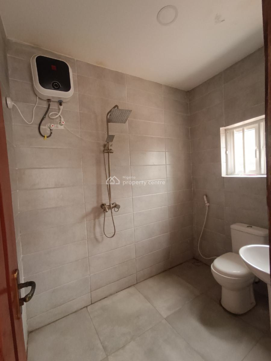 3 Bedroom Flat, United Estate, Sangotedo, Ajah, Lagos, Flat / Apartment for Rent