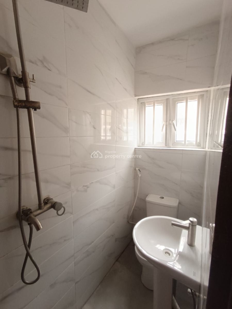 3 Bedroom Flat, United Estate, Sangotedo, Ajah, Lagos, Flat / Apartment for Rent