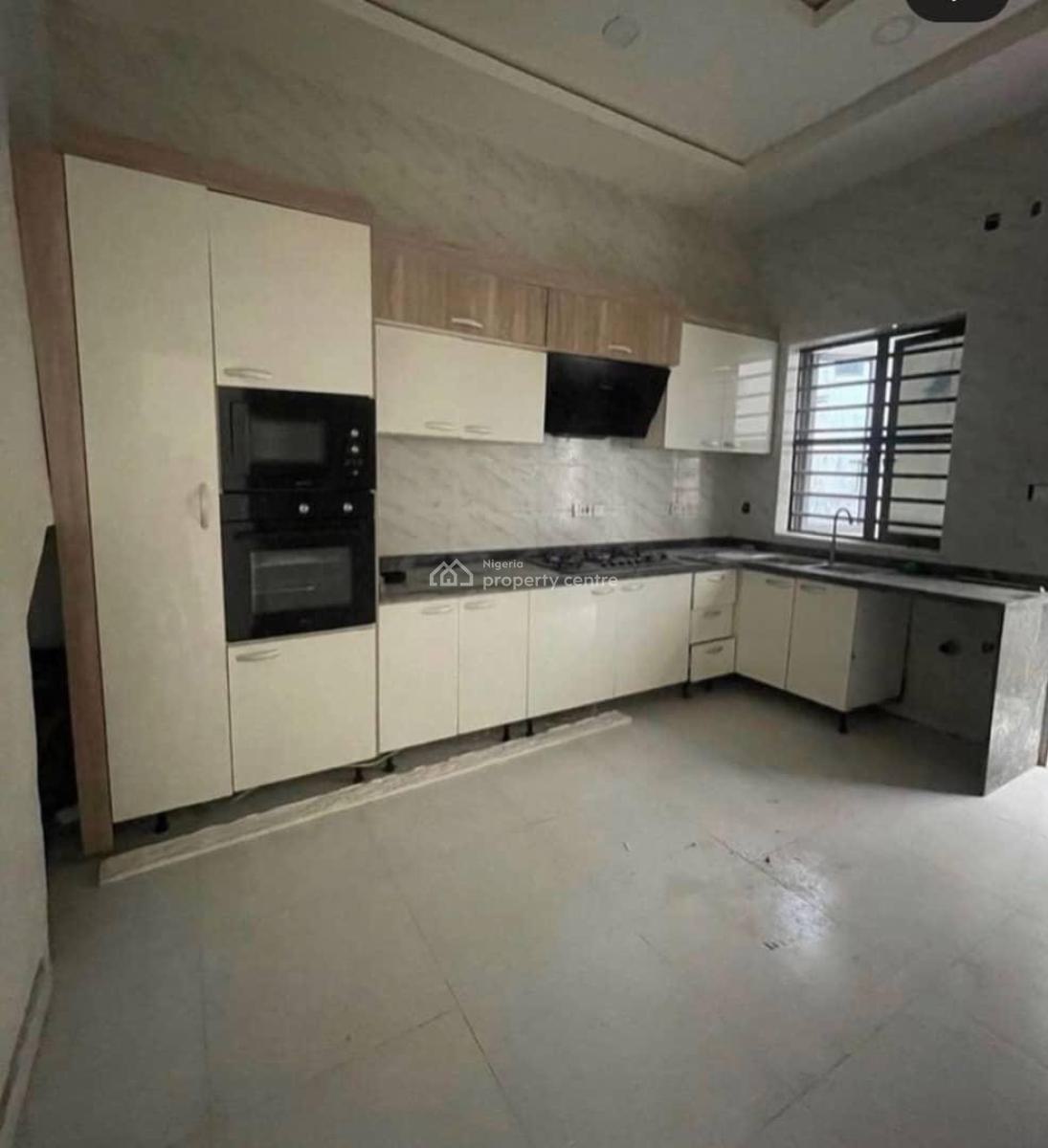 4bedroom  Semi Detached Duplex, Orchid Road  Lagos, Lekki, Lagos, Semi-detached Duplex for Sale