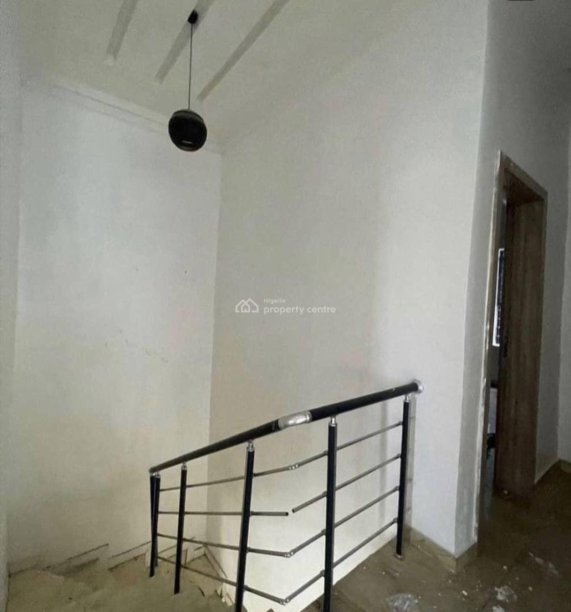 4bedroom  Semi Detached Duplex, Orchid Road  Lagos, Lekki, Lagos, Semi-detached Duplex for Sale