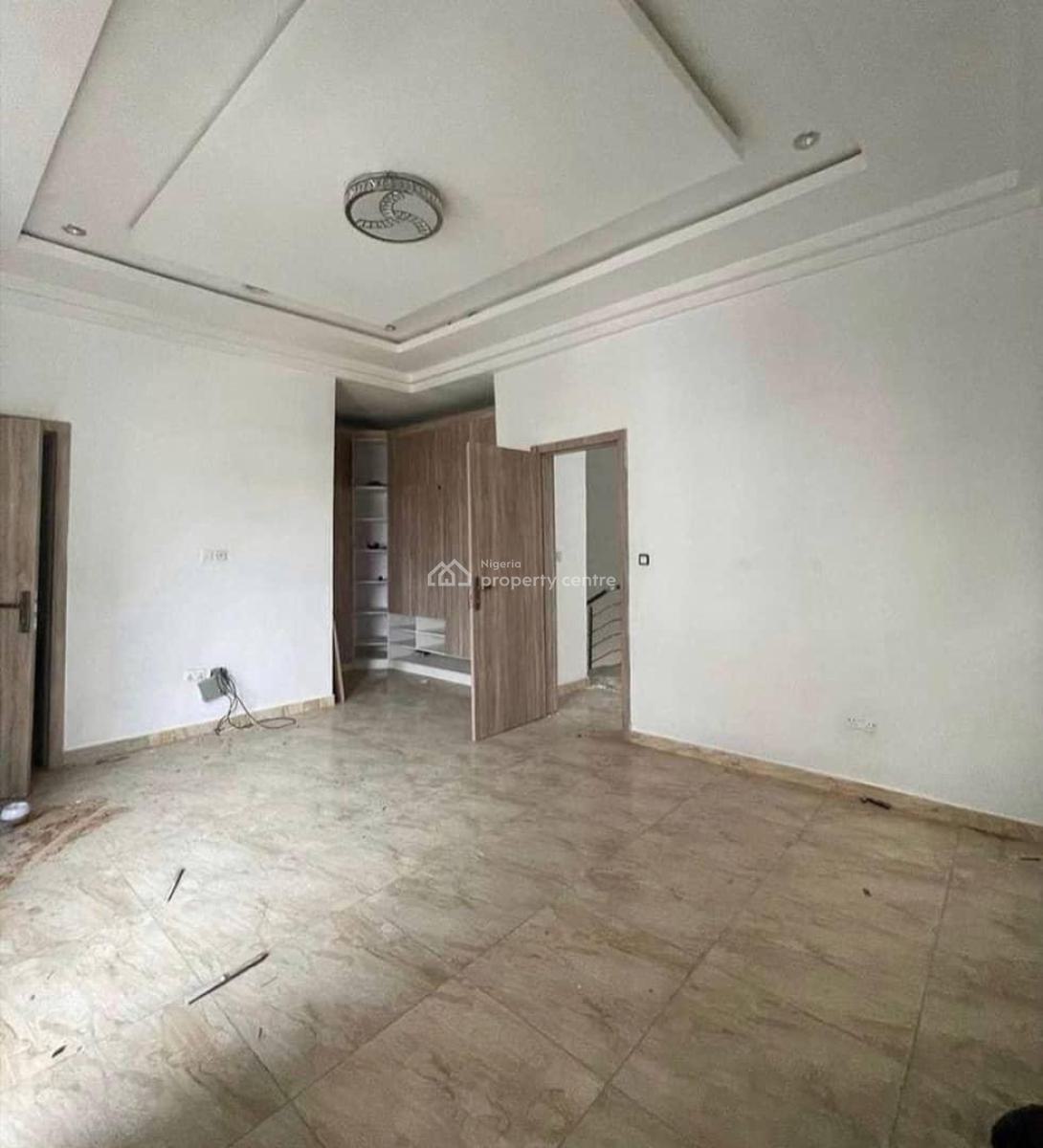 4bedroom  Semi Detached Duplex, Orchid Road  Lagos, Lekki, Lagos, Semi-detached Duplex for Sale