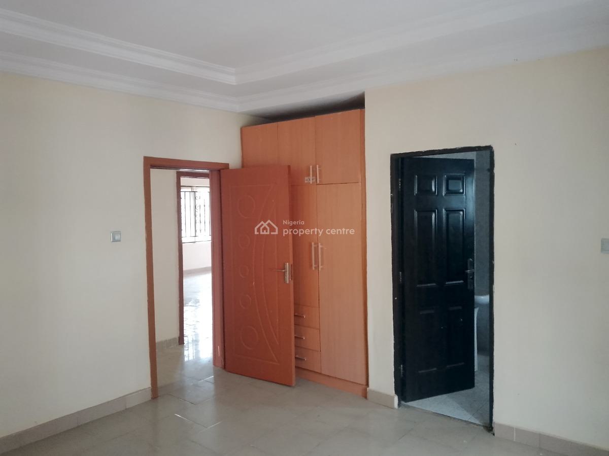 a Room Shared Apartment with Excellent Facilities, Marble Estate, Behind Shoprite, Sangotedo Ajah, Sangotedo, Ajah, Lagos, Self Contain (single Rooms) for Rent