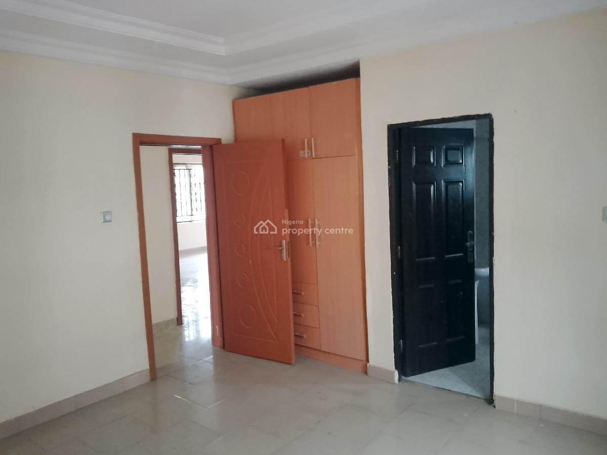 a Room Shared Apartment with Excellent Facilities, Marble Estate, Behind Shoprite, Sangotedo Ajah, Sangotedo, Ajah, Lagos, Self Contain (single Rooms) for Rent