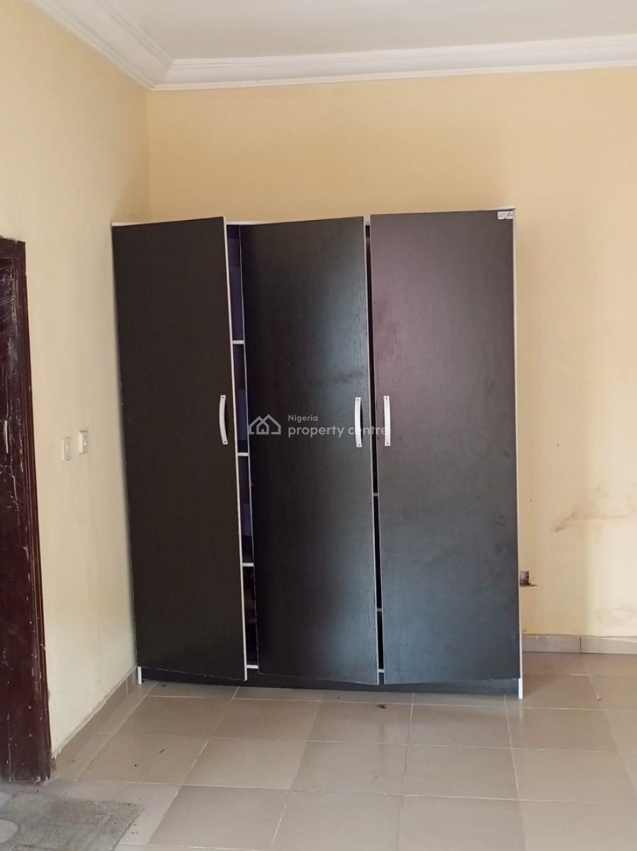 Beautiful Luxurious Share Apartment at Ajah Ilaje Off Mobil Road, Ajah Ilaje Off Mobil Road, Ajah, Lagos, Self Contain (single Rooms) for Rent