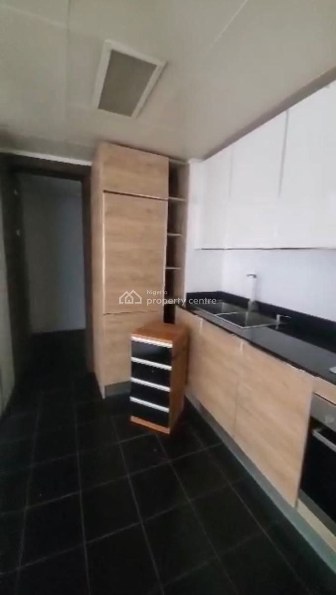 4 Bedroom Apartment with Bq, Ikoyi, Lagos, Flat / Apartment for Sale