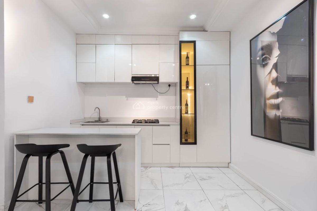 Luxury One Bedroom with Ps5, Ikate, Lekki, Lagos, Flat / Apartment Short Let