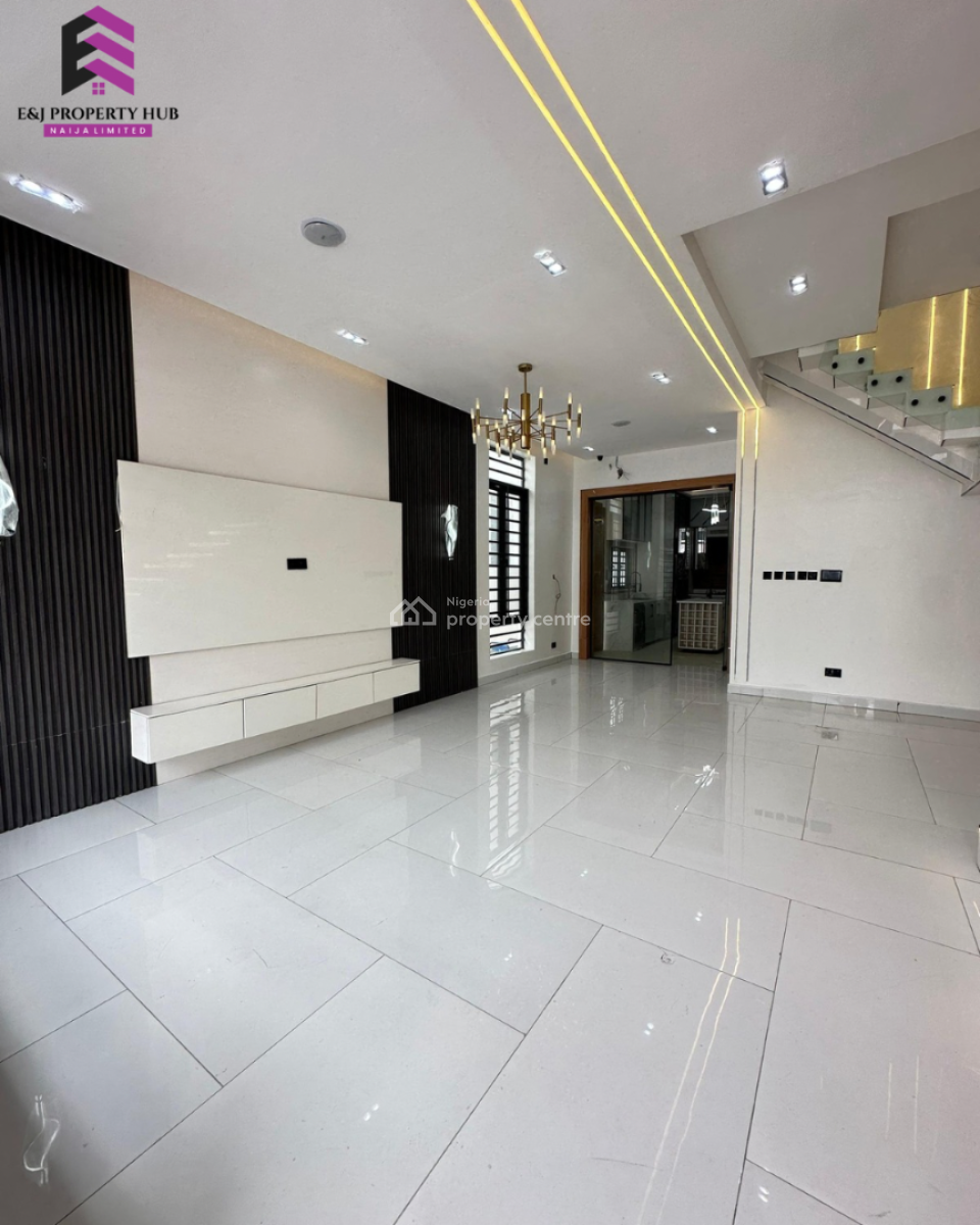 Well Built & Spacious 4 Bedroom Fully Detached Duplex with Bq, Orchid Road Lekki, Lekki, Lagos, Semi-detached Duplex for Sale