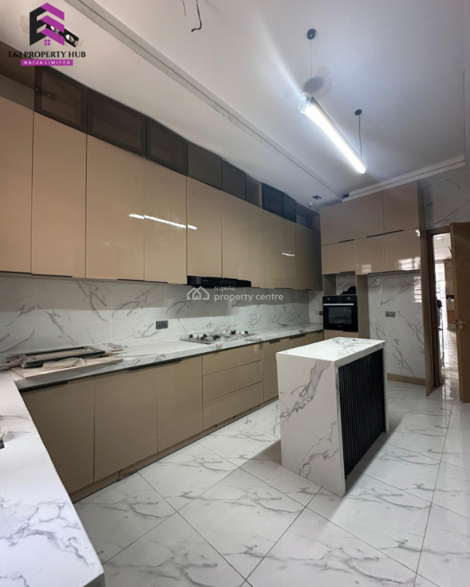Well Built & Spacious 4 Bedroom Fully Detached Duplex with Bq, Orchid Road Lekki, Lekki, Lagos, Semi-detached Duplex for Sale