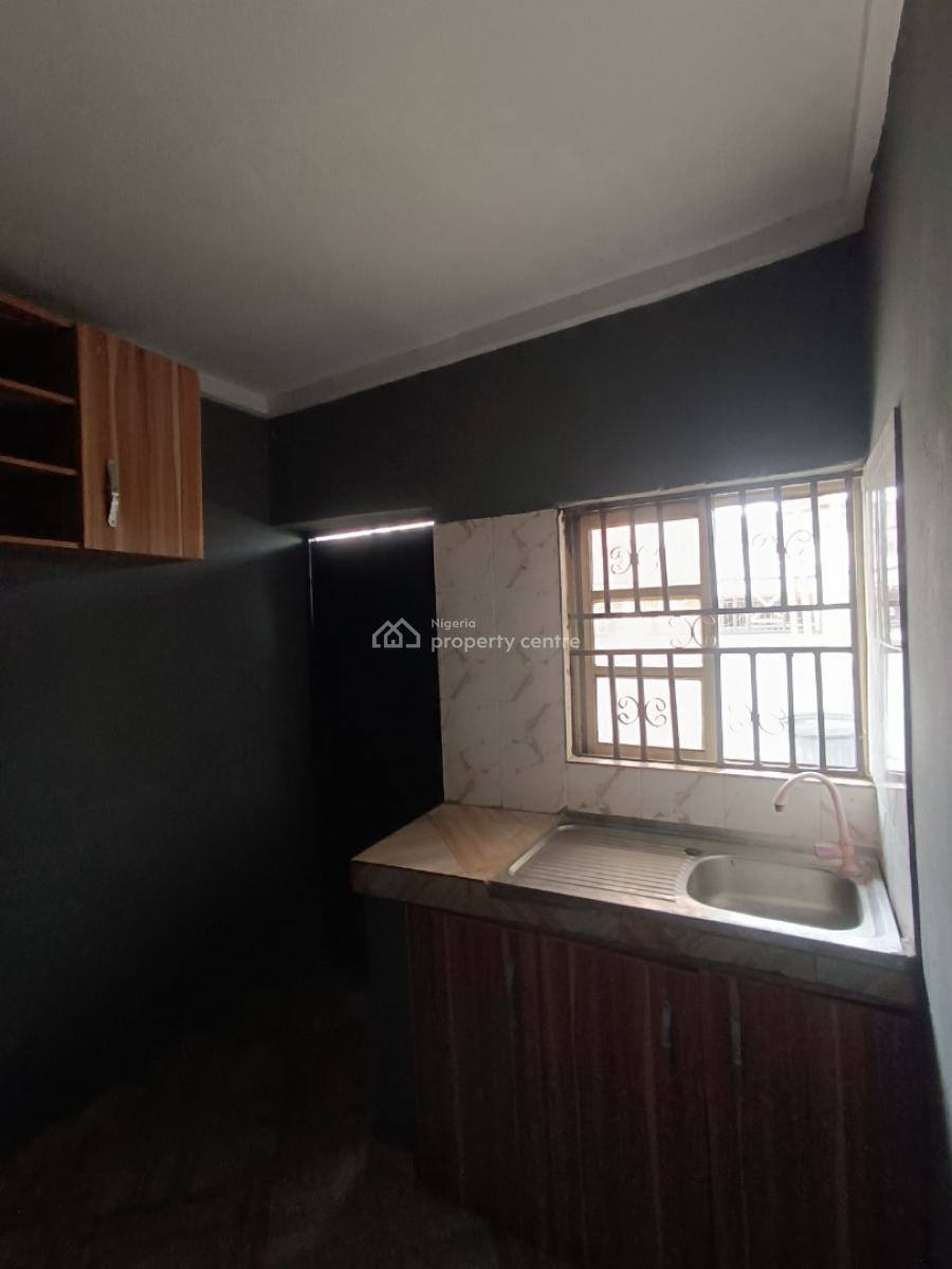 a Standard Room and Parlor, Before Shoprite, Lekki Phase 2, Lekki, Lagos, Mini Flat (room and Parlour) for Rent