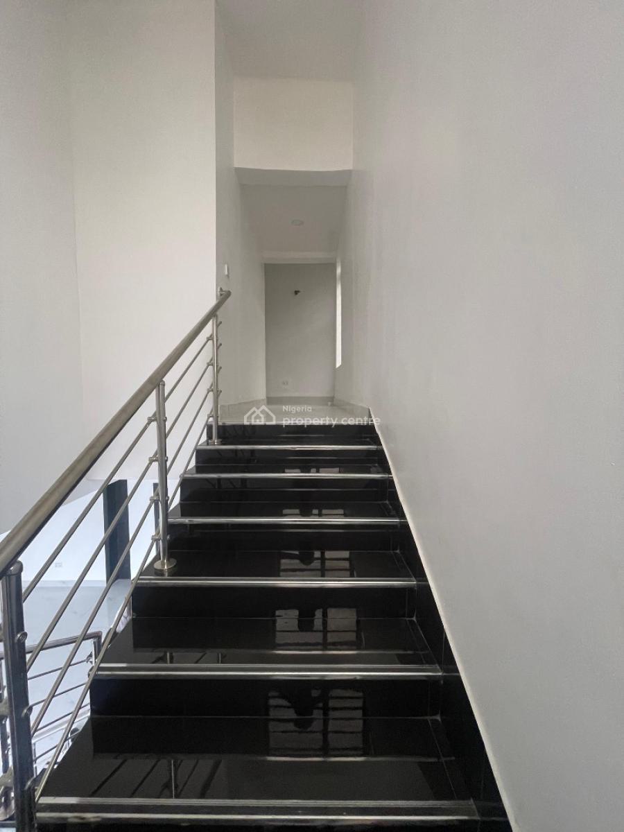4bedroom Semi Detached Duplex with a Bq, Chevron, Lekki, Lagos, Semi-detached Duplex for Sale